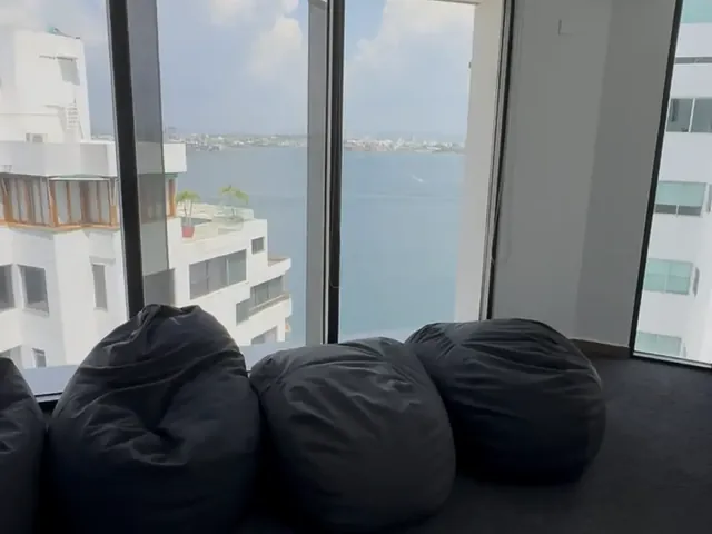 Escritórios da sede inicial em Bocagrande, Cartagena das Índias
