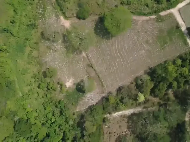 Terreno e envolvente do condomínio El Rancho I, em Santa Rosa de Lima
